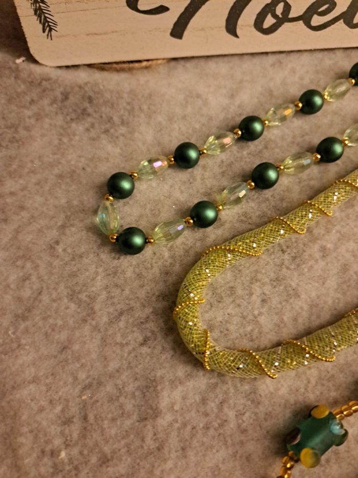 Lot de colliers vert clair vert foncé et doré - photo numéro 8