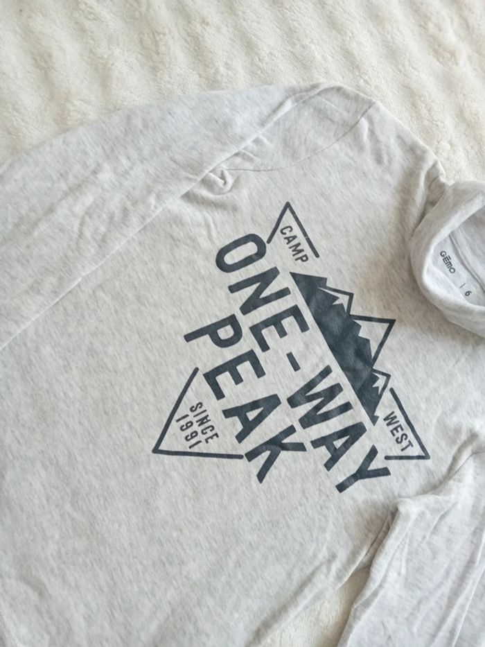 Pull à col roule garçon 6ans 🩶🤍 - photo numéro 2