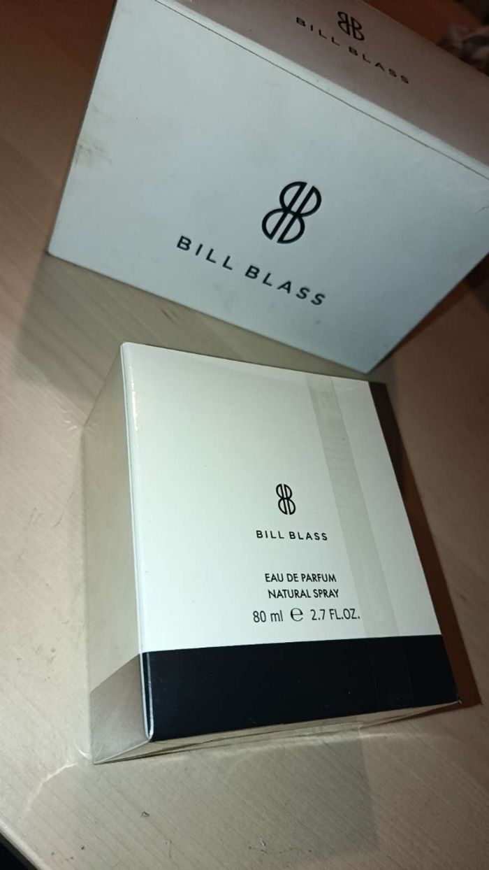 Parfums bill blass - photo numéro 2