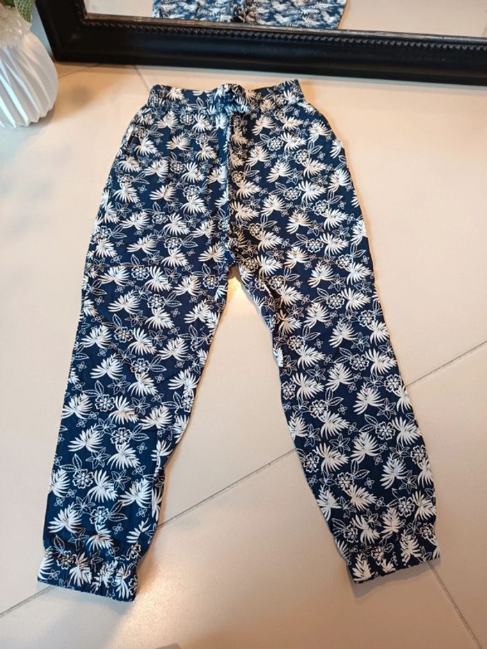 Lot pantalon 6 ans - photo numéro 4
