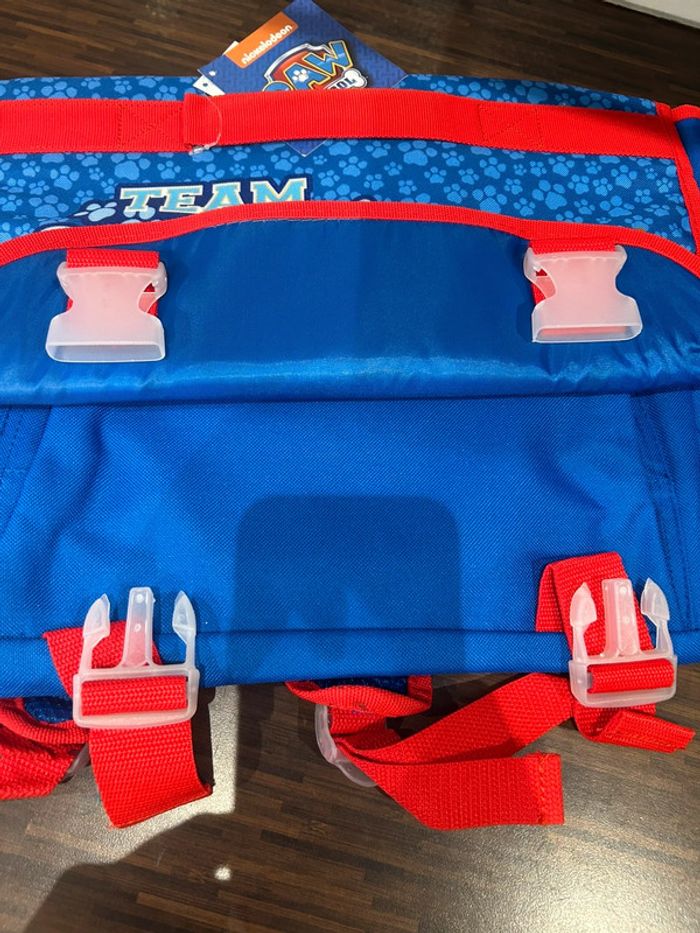 Cartable 38cm Pat patrouille bleu et rouge NEUF - photo numéro 7