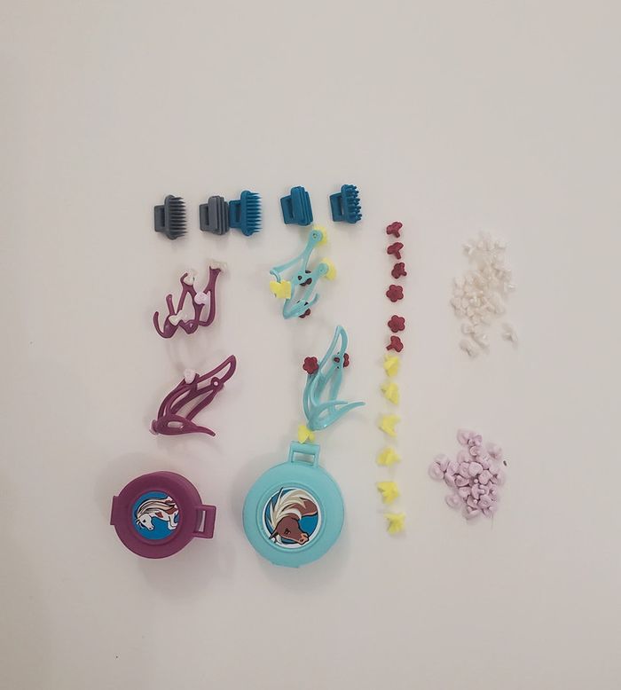 Playmobil Animaux Accessoires Chevaux Licol, brosses, déco pour Licol, boîte de rangement