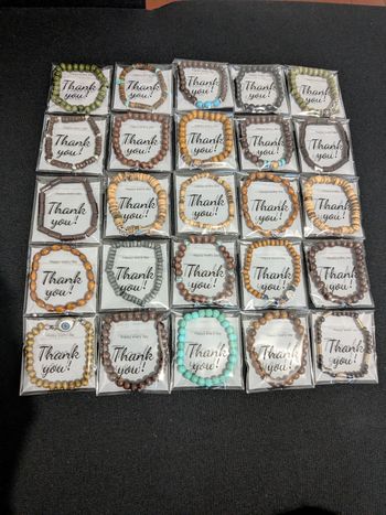 Lot revendeur 25 Bracelets