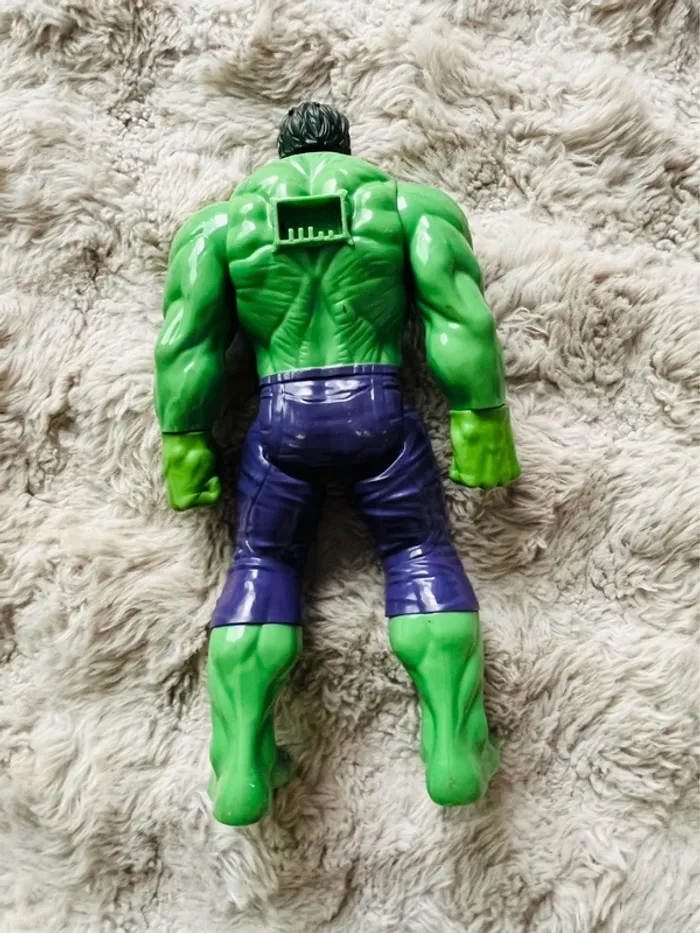 Figurine Marvel Hulk - photo numéro 3