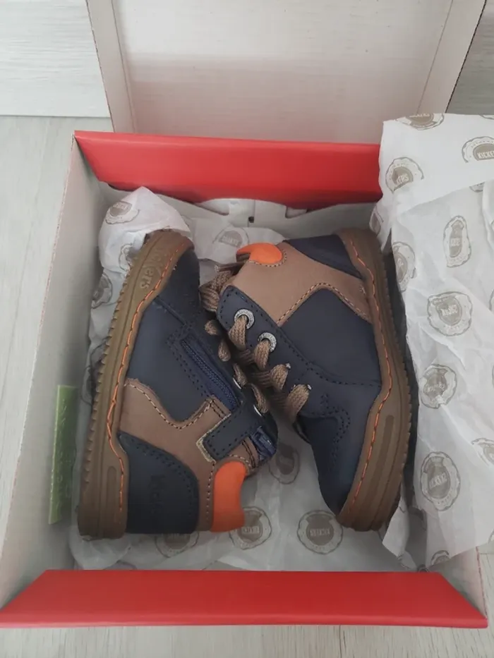 Chaussures kickers joujou taille 19 - photo numéro 7