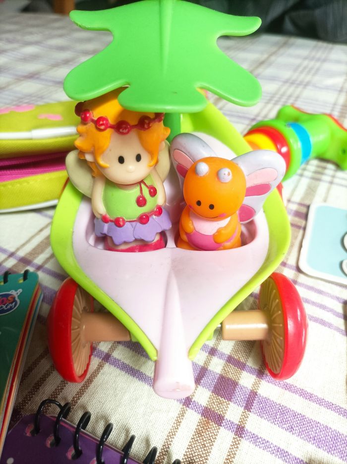 Lot de 6 petits jouets - photo numéro 2