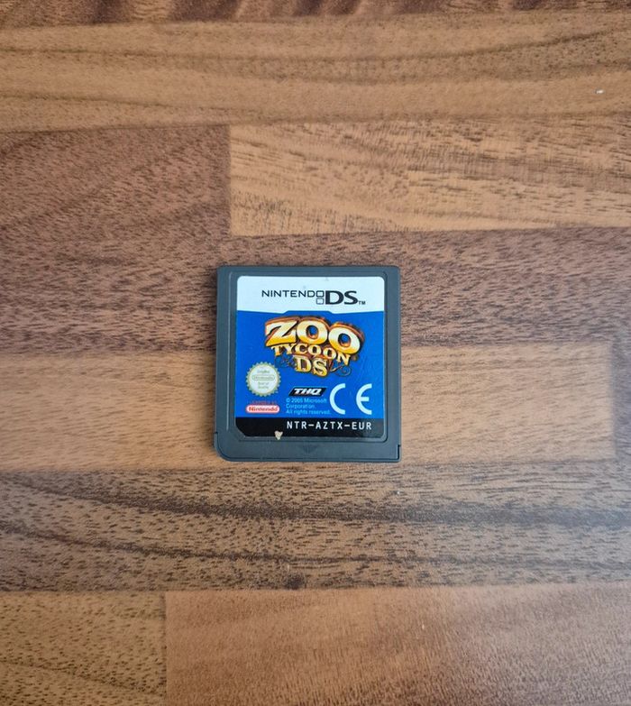 Jeu DS en loose " Zoo tycoon "