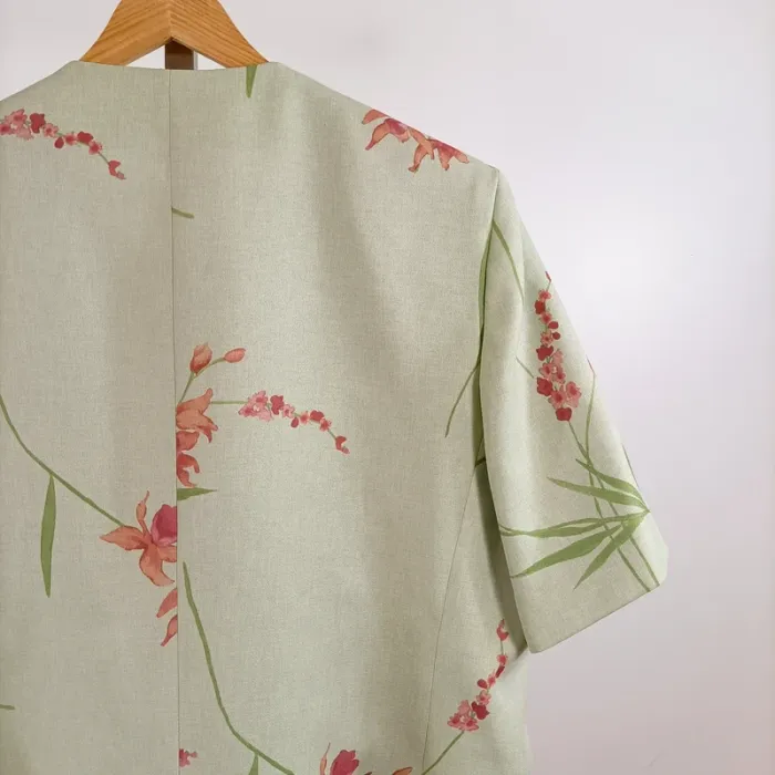 Veste imprimé floral vert pastel manches courtes Diane Laury taille 48 habillée A1335 - photo numéro 8