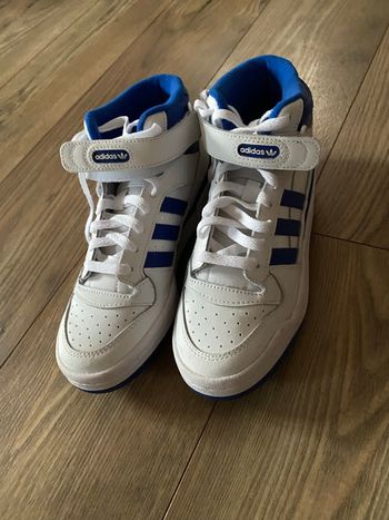 Baskets Adidas blanches et bleues T37 1/3