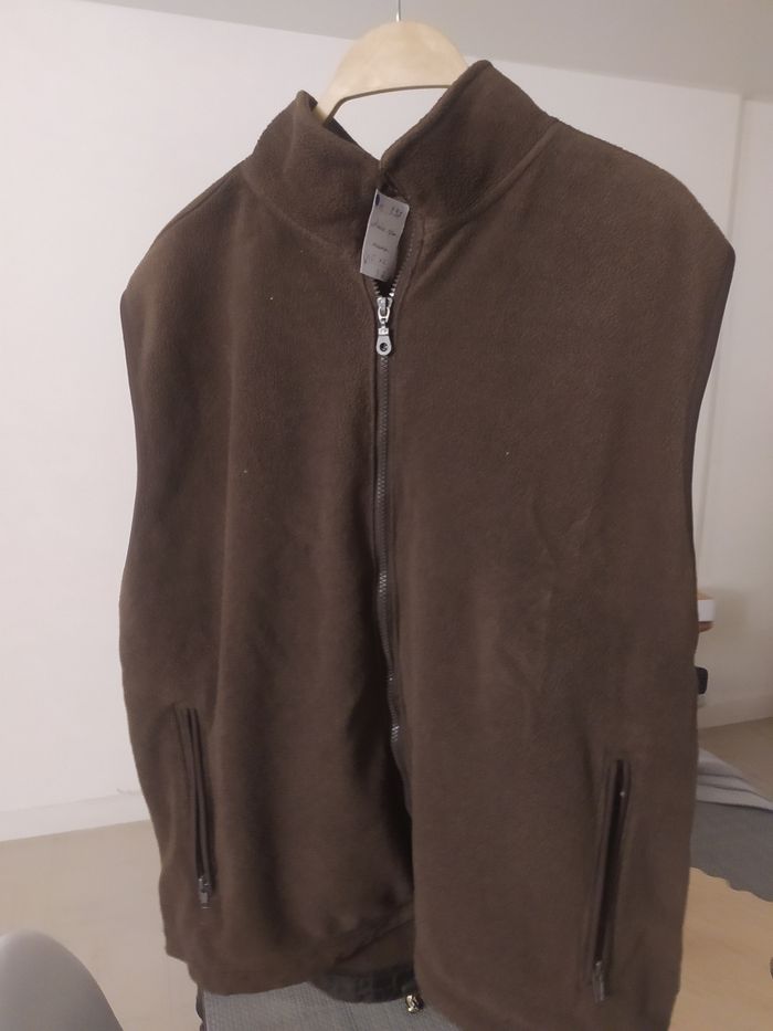 Veste polaire sans manche