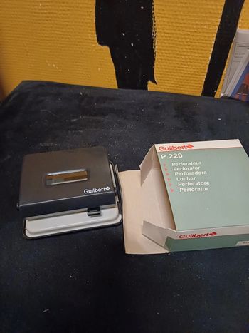 Perforatrice neuf