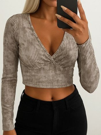 🩶 Top court à manches longues effet chiné côtelé Shein taille Xs.