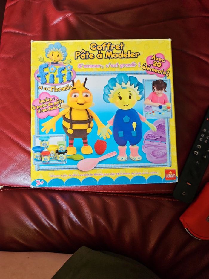 Éléments pour pâte à modeler