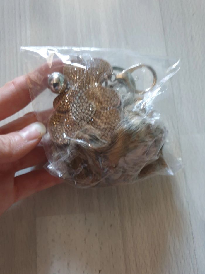 Sublime porte clefs neuf pompon nounours breloques vintage - photo numéro 2