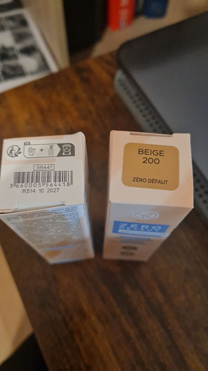 Lot Fond de tient 0 défaut - photo numéro 2