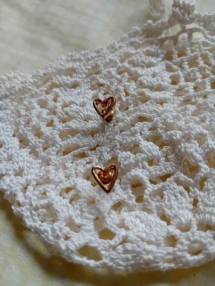 Boucles d'oreilles petit cœur ❤️ - photo numéro 4