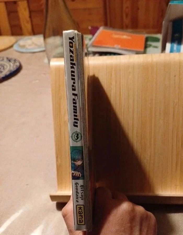 Manga Mission : Yozakura family - Volume 3 - photo numéro 2