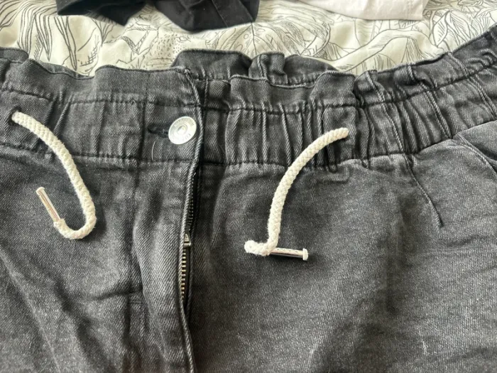 Short en jean kiabi taille 54 - photo numéro 3