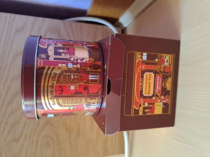 Boîte en métal vide Kusmi Tea Tsarevna, édition limitée