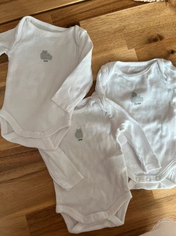 3 bodies obaibi - naissance - 0 mois