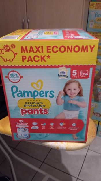 2 Maxi pack Pampers premium protection taille 5 pants