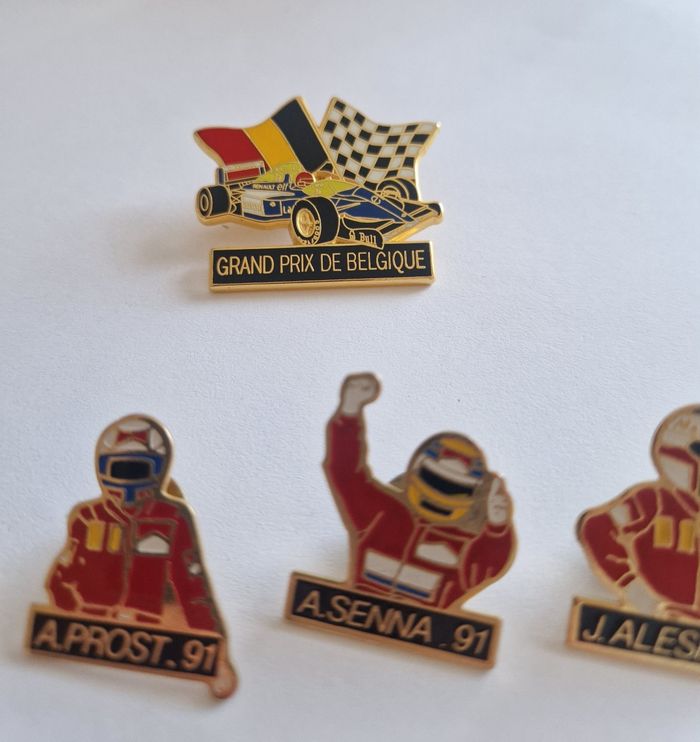 Lot de 5 Pin's Vintage F1 Saison 1991 Ayrton Senna Alain Prost GP Belgique - photo numéro 4