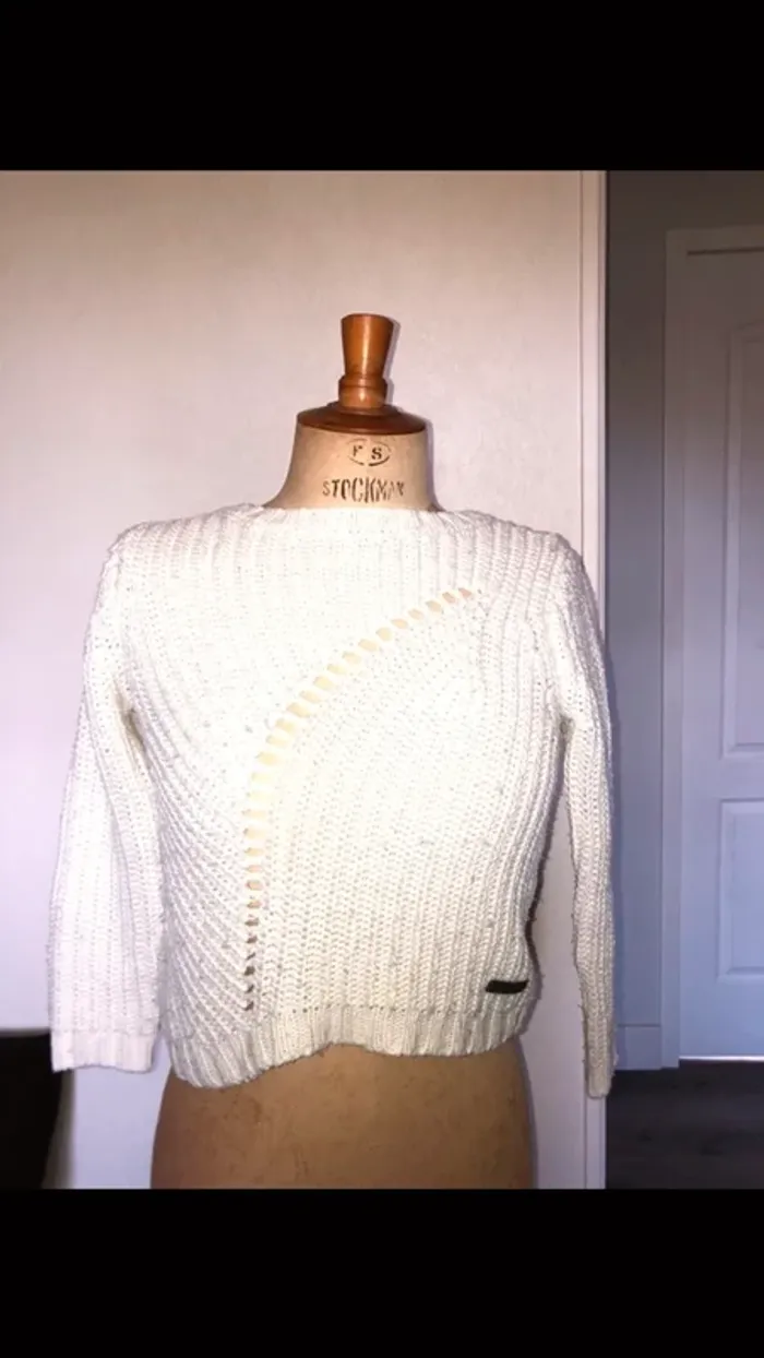 pull blanc creeks 12 ans