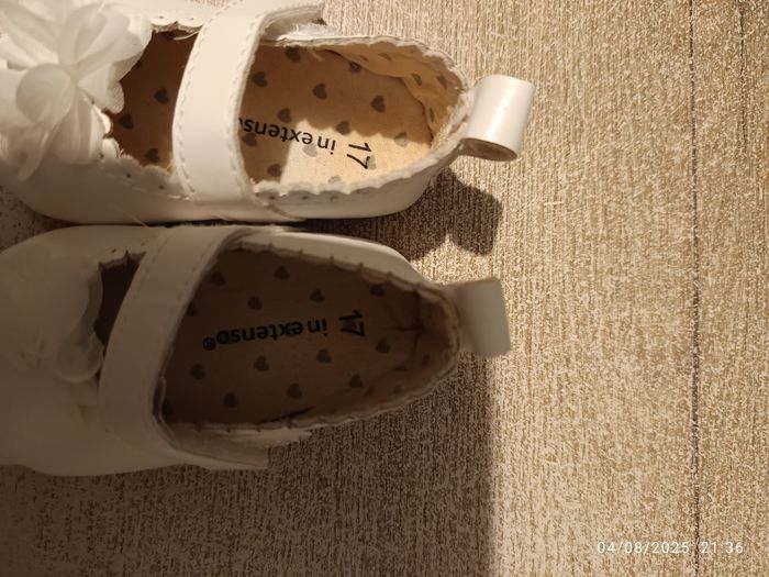 Chaussures blanche - photo numéro 2