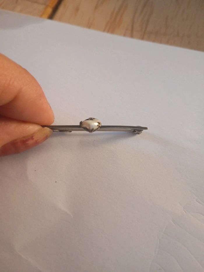Broche argent vintage perle - photo numéro 2