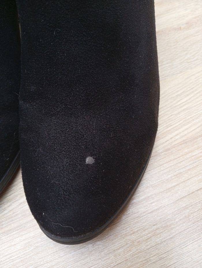 Bottines noires à talons taille 39 - photo numéro 2