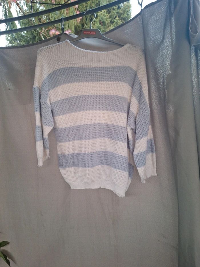Pull rayé blanc et bleu ciel - photo numéro 2