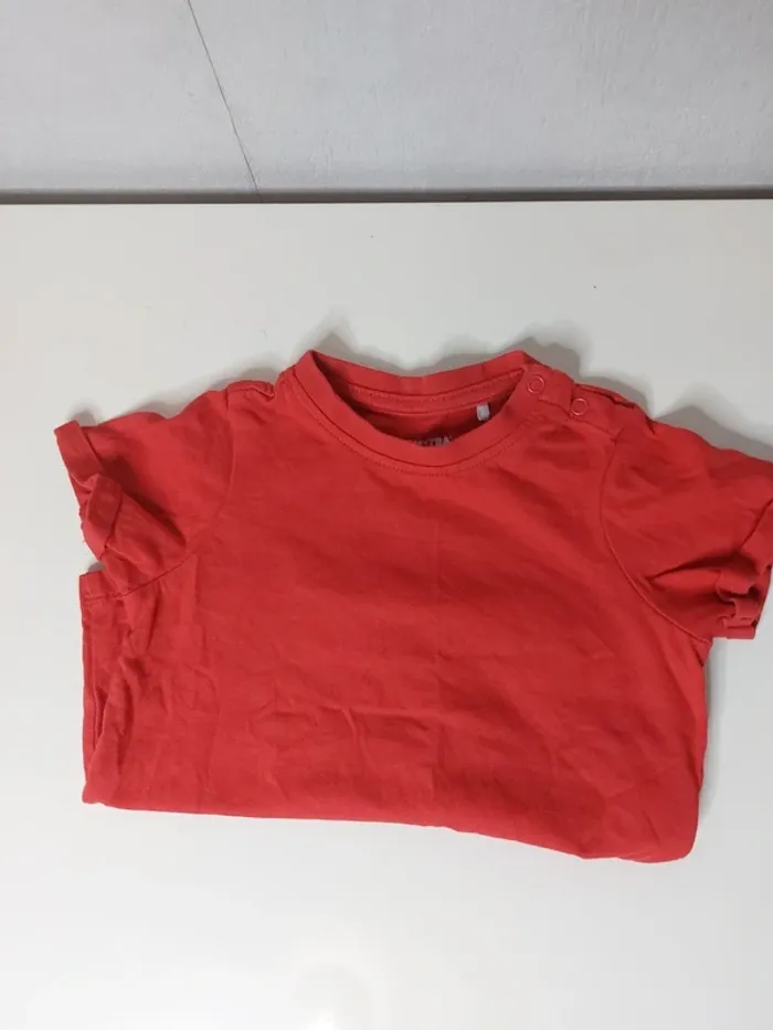 Tee-shirt rouge "Orchestra" - photo numéro 3
