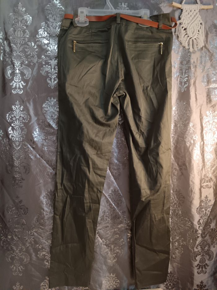 Pantalon kaki avec ceinture - photo numéro 2