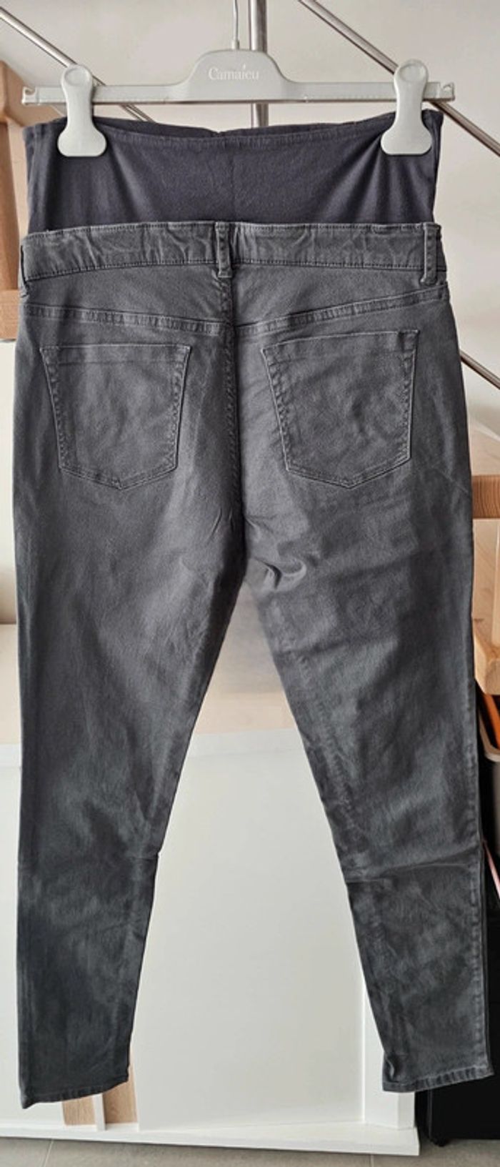 Pantalon de grossesse gris. - photo numéro 4