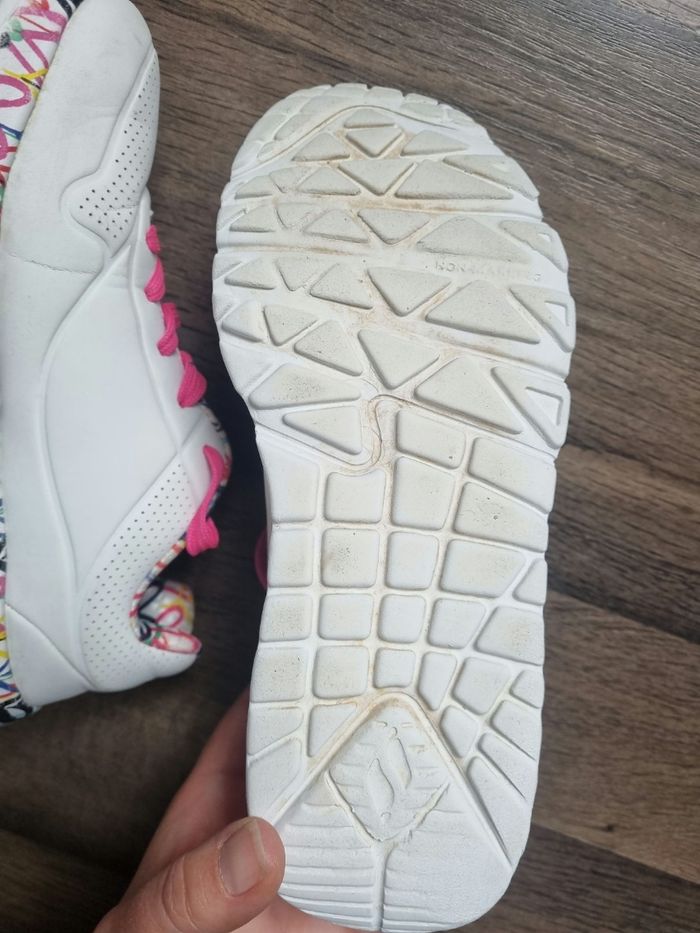 Sketchers Uno Lite blanches et multicolores. Fille. Taille 35 - photo numéro 3