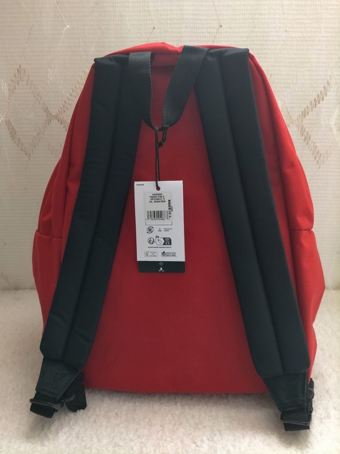 Sac à dos Eastpak rouge 24L - photo numéro 2