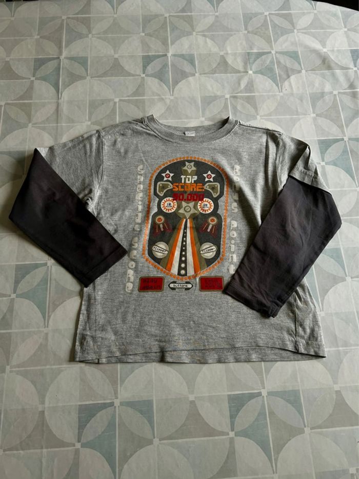 Lot de 3 t shirts garçon - 7 ans - C&A - en très bon état - photo numéro 5