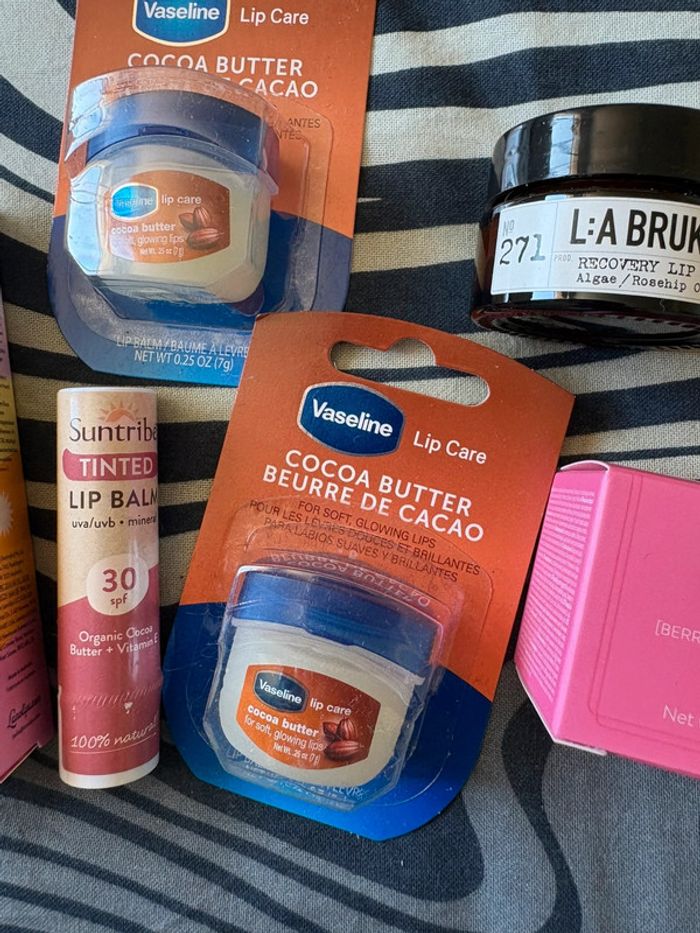 Lot de 6 produits pour les lèvres neufs - photo numéro 3