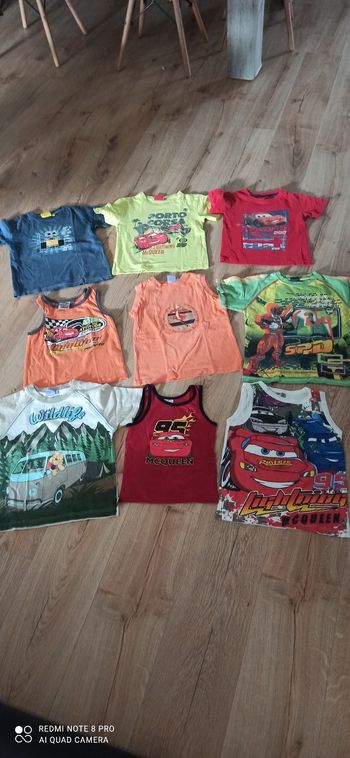 Lot de 9 t shirts heros 6 ans