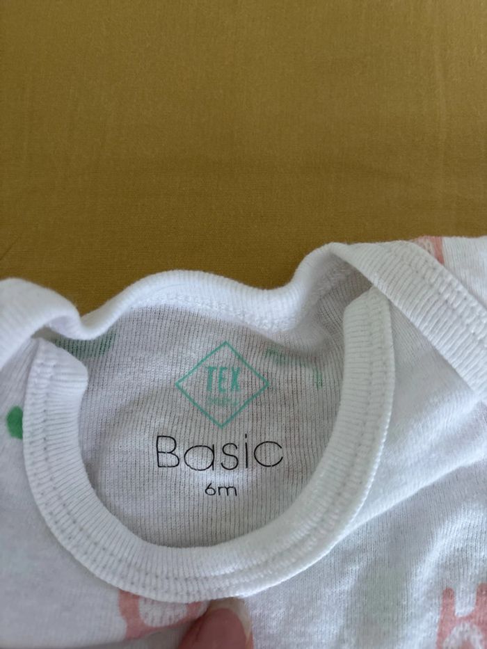 Lot body fille - photo numéro 4