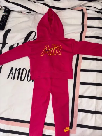 Ensemble Nike