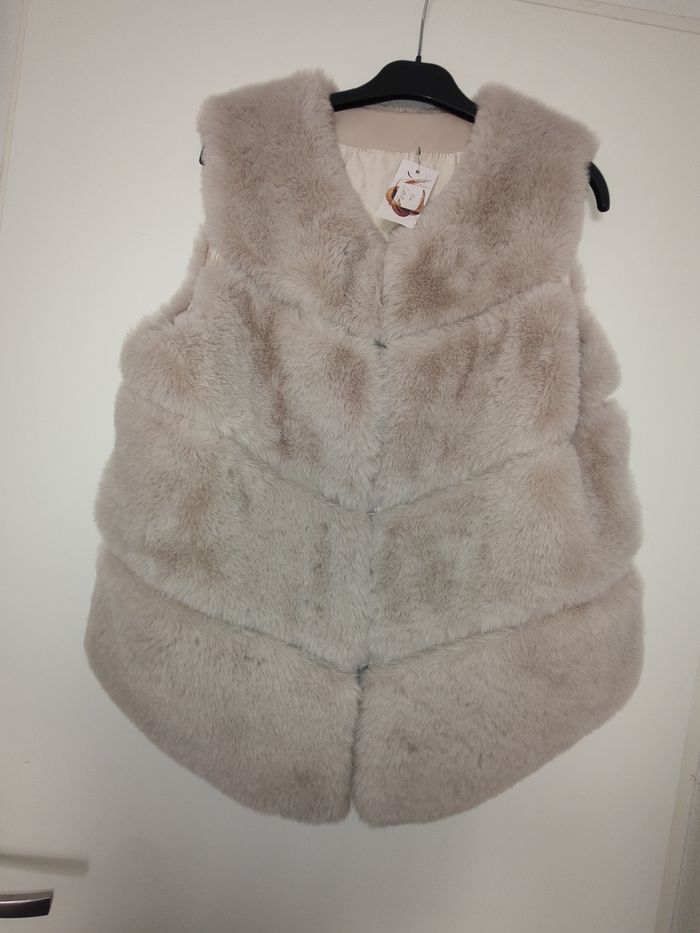 Manteau fourrure femme taille unique sans manches - photo numéro 2