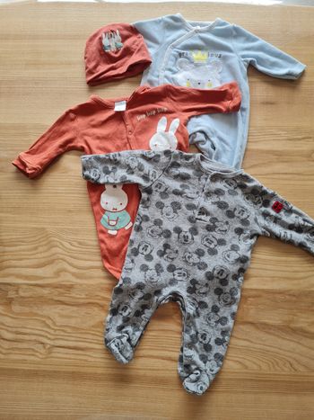 3 pyjamas