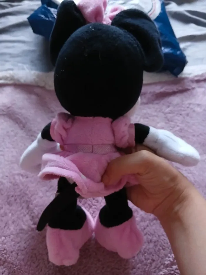 Peluche minnie - photo numéro 2