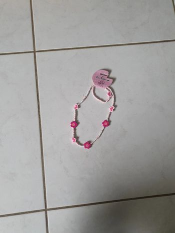Bracelet et collier fille Neuf EVL