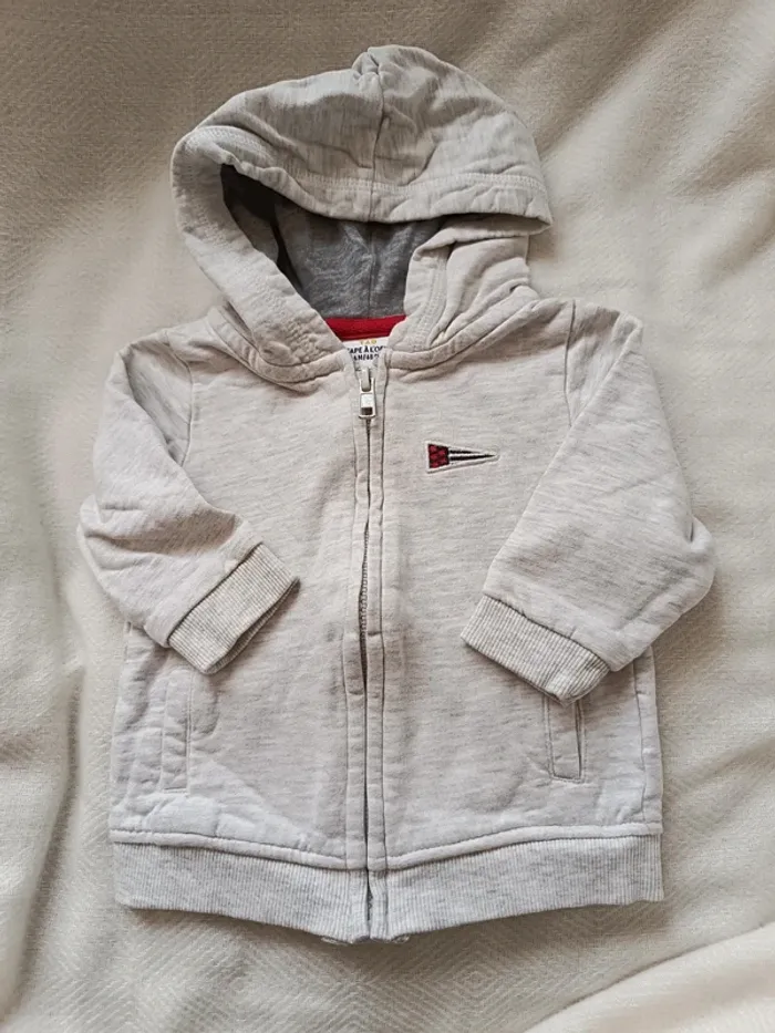 🎀 veste grise tape a l'oeil taille 6 mois 🎀