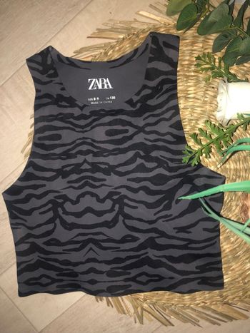 Brassière de sport noire et grise  Zara