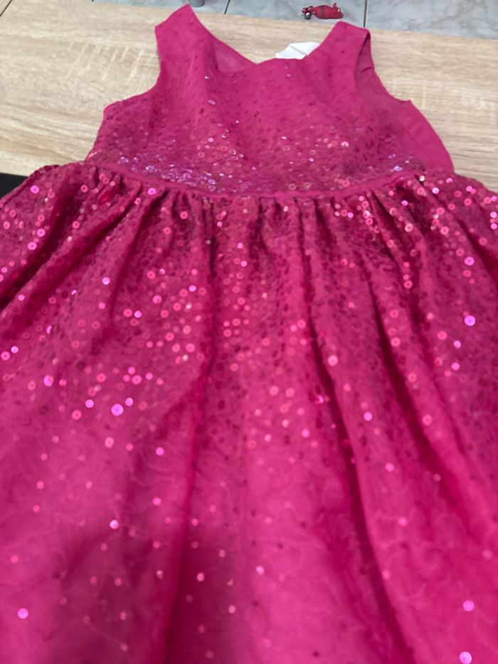 Robe à paillettes - photo numéro 2