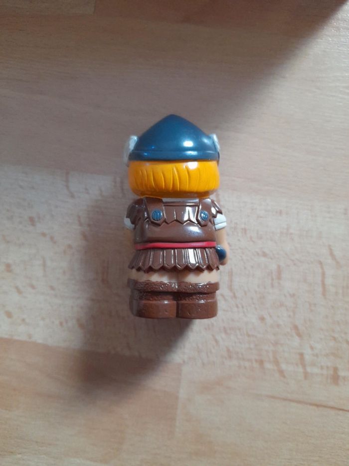 Ancienne figurine plastique viking - photo numéro 2