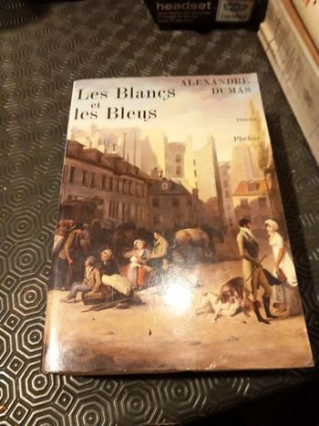 Livre les blancs et les bleus